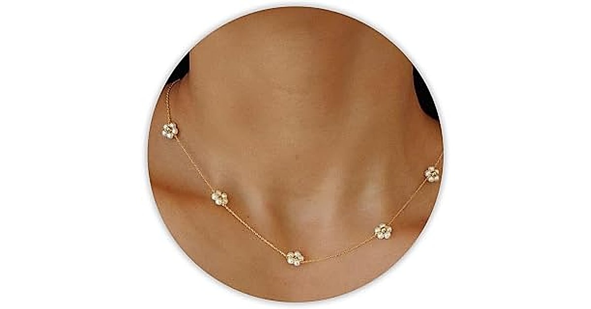 Smilebelle Pearl Necklaces: 5 Amazing Ways to Elevate Your Outfits 2 smilebelle pearl necklaces